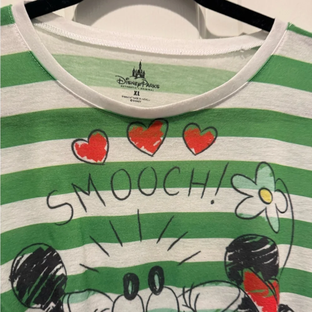Disney Parks Green & White Striped Mickey and Minnie Graphic Vintage Tee Size XL - Picture 5 of 11